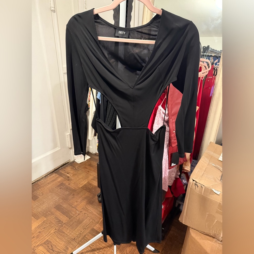 NWT DEITY CUT OUT DRESS